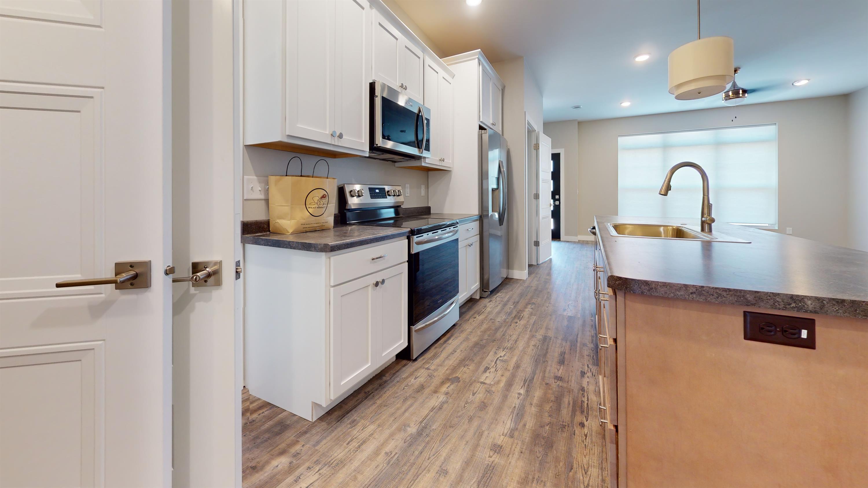 205 Short Street